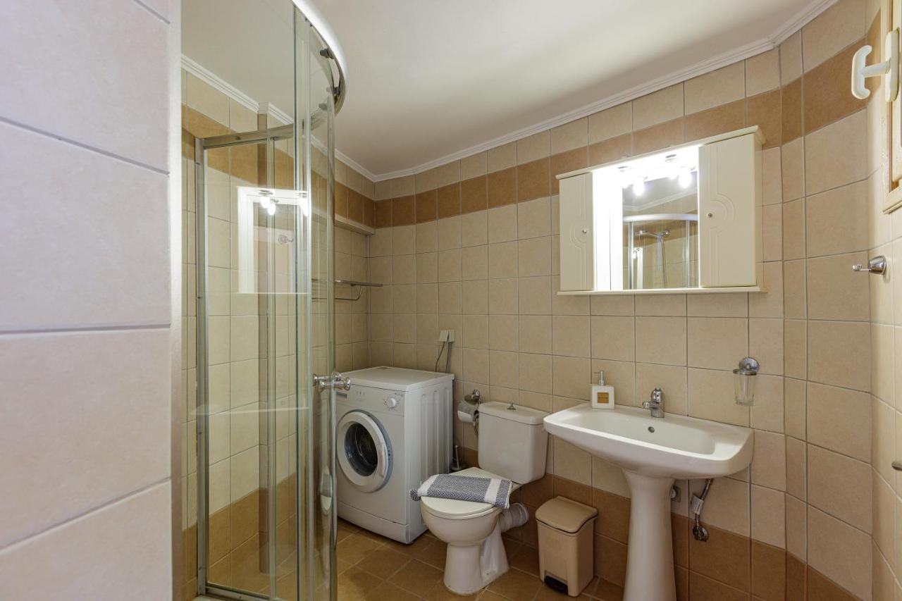 Apartment Krini *